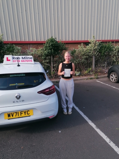 Many congratulations to a very happy Mabel Withers of Wrington on an excellent drive and well deserved 1st time pass at Weston Super Mare on 18th September 2024