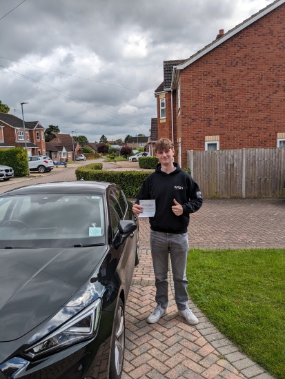 well done poppy on passing your test with fast forwardsom