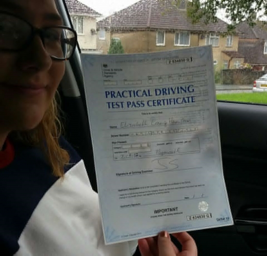 Despite terrible driving conditions, Beth managed to pass her driving test FIRST time with just 3 piddly faults! Absolutely fantastic, let your little 206 stretch it´s legs properly!