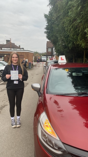 Diana is genuinely such an amazing instructor. She was so kind and patient and always boosted my confidence. Such a lovely person and a great experience learning to drive with her, and passed first time as well!! I will definitely be recommending her to everyone!