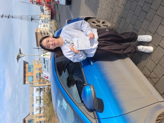 Congratulations th Cheuk who Passed her Automatic Driving Test this afternoon at Colchester in #Bumble <br />
Great drive with some great feedback 👌<br />
So pleased for this young lady who has worked so hard to achieve this, proves once again put in the work reap the rewards,<br />
Keep those standards up and stay safe 👍<br />
<br />
#learntodrive #automatic #drivinglessons #automaticdrivinglessons #colchester #hal