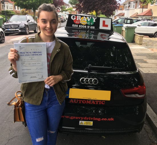 I passed second time with two minor faults due to Simon´s calming and knowledgeable approach, and I now feel like I have the confidence to drive independently.