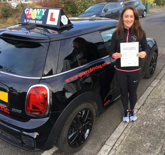 Simon made me feel at ease from the get go and made learning how to drive an enjoyable experience. Delighted to pass first time with only one minor fault.