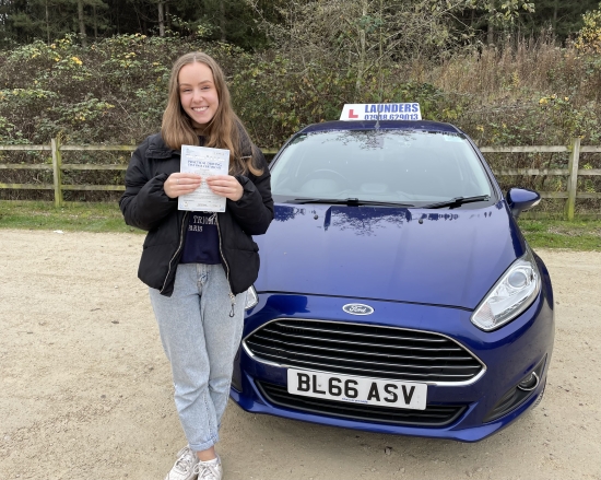 I can’t recommend Tracy enough! She has been incredible throughout my lessons right up to my test. She is always patient and thorough and has increased my confidence in driving massively!