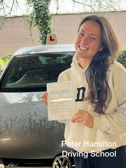 Pete is one of the best instructors around! From the moment I started my lessons, he made me feel super confident behind the wheel and prepared me to face the roads alone. He went through all the various techniques in great detail, making me feel safe and in control of my driving at all times. Being at University far away while trying to complete my driving test was not easy, but Pete was very und