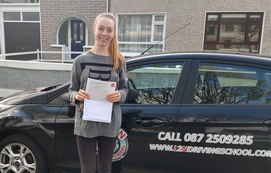 What a brilliant result for Nina Proskurnya passing her test today at the Woodview test centre. Nina came back stronger than ever today after being robbed the first time out, to pass with only two faults. I taught Nina from day one and I´m very proud to see her drive with such skill and confidence on the test. Well done Nina!!!