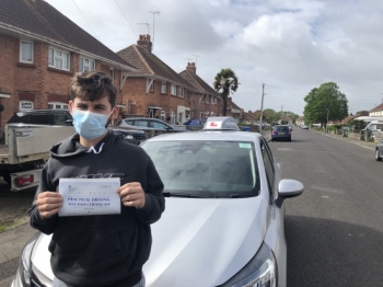 “Shaun” was amazing at getting my confidence up and skills to 100%! I can’t thank him enough for all his help and encouragement! <br />
<br />
I highly recommend “Shaun” to everyone who is wanting to learn to drive. - Passed Friday 21st May 2021.