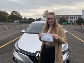 Congratulations Lisa on passing your driving test today, and on the 1st attempt, very well done. I’ll miss our lessons, see you on the road soon! 👋 🎊🎉Passed Saturday 13th November 2021.