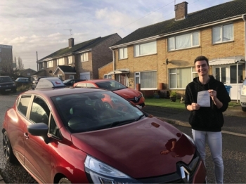 Congratulations “Clark”, passed 1st attempt with Kirsty. <br />
<br />
Fantastic news! Enjoy the freedom & stay safe! 👋<br />
<br />
Passed Thursday 24th November 2022.
