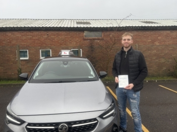 Passed with 1 driving fault! <br />
<br />
I would highly recommend “Shaun” to anyone who’s looking for a driving instructor, reason being is because he’s relaxed and well spoken when teaching.