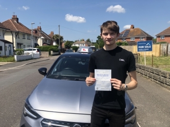 Absolutely fantastic instruction from “Shaun”, very calm and considerate instructor.<br />
<br />
“Shaun” managed to pick up a test for me very quickly and I have just passed with 5 minors. <br />
<br />
Highly recommend :).<br />
<br />
Passed Saturday 20th May 2023